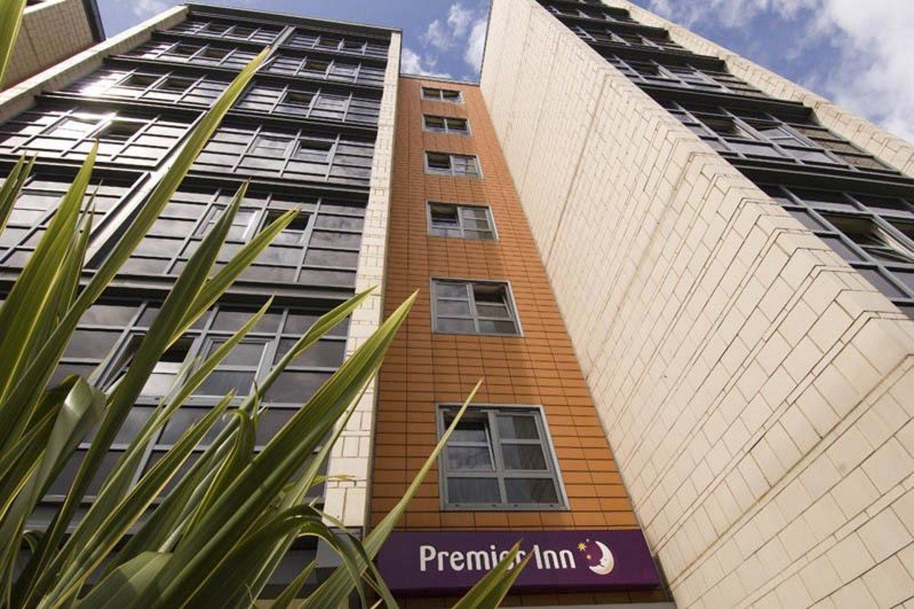 Premier Inn Nottingham Arena Extérieur photo