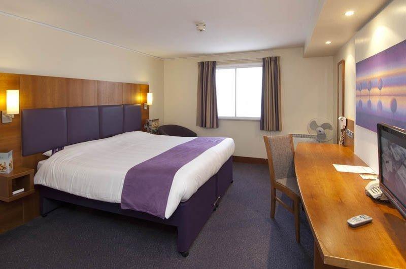 Premier Inn Nottingham Arena Extérieur photo